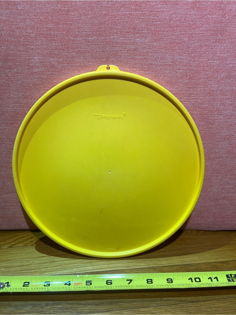 Vintage Tupperware Yellow‎ Size T Replacement Seal Lid #1832-5